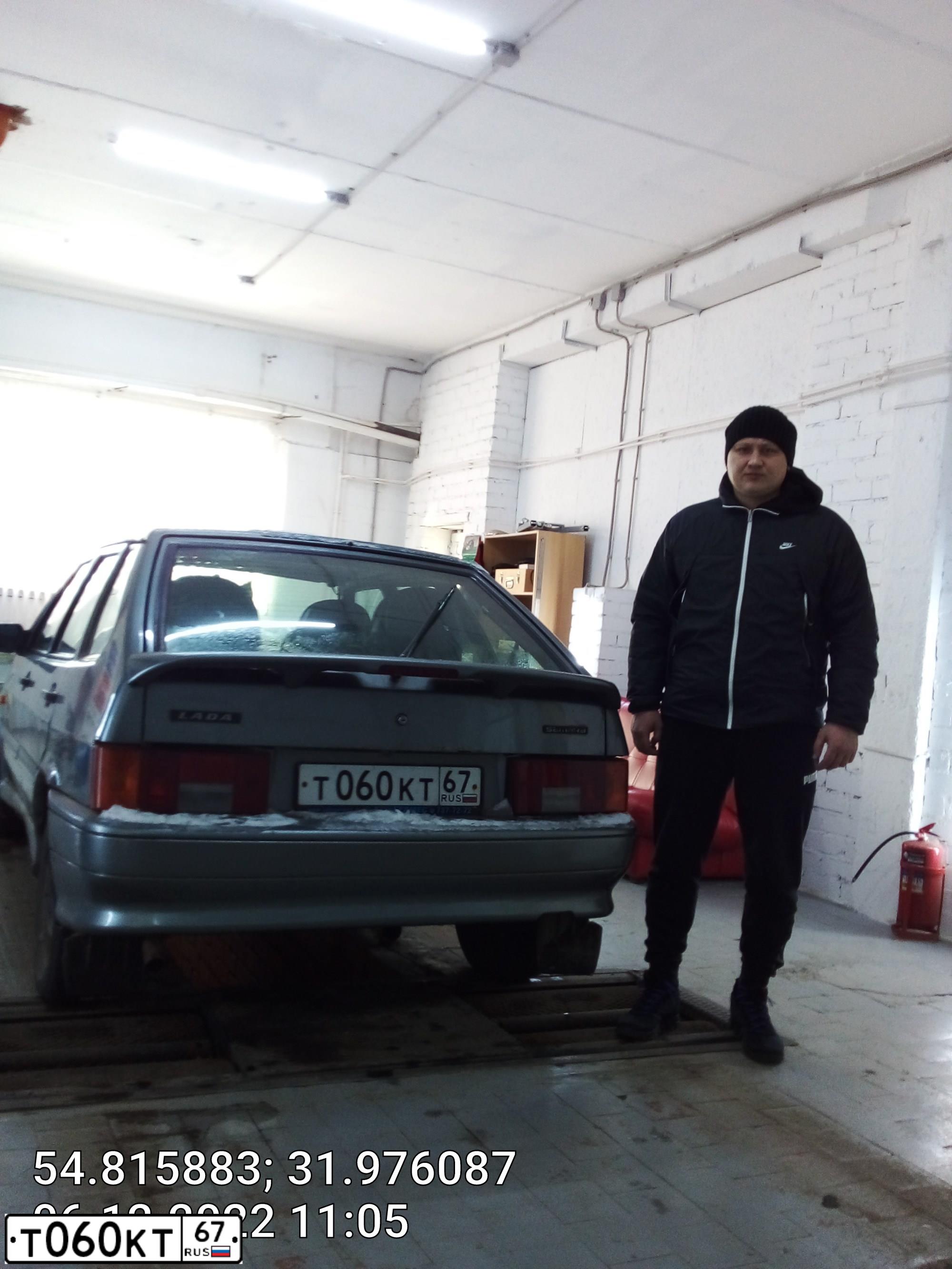 Фото автомобиля BMW W SERIE 5 GT, 2013 — госномер В048ЕЕ799. Цвет: синий