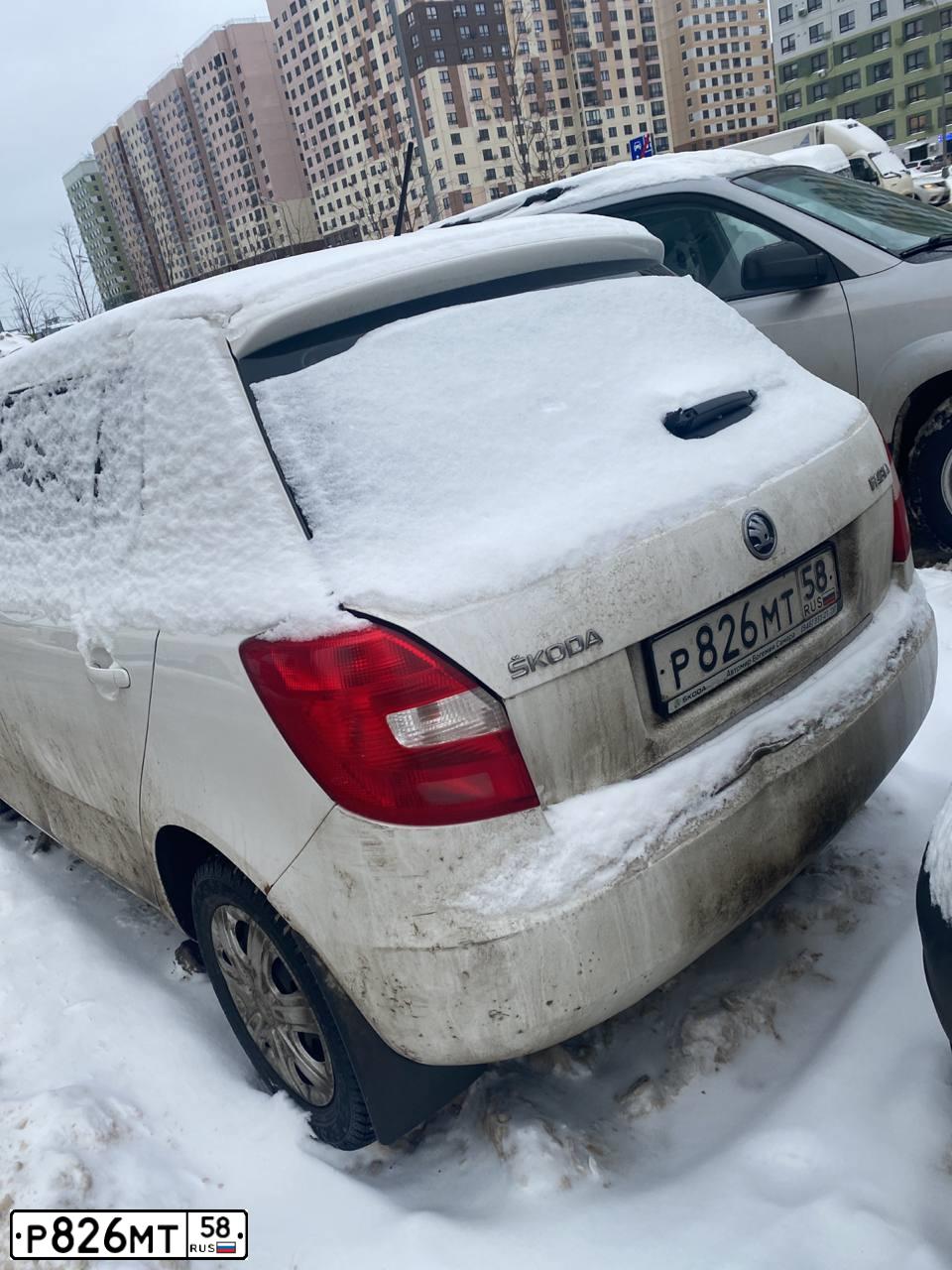 Фото автомобиля VOLKSWAGEN POLO, 2012 — госномер Р862МТ58. Цвет: Серый