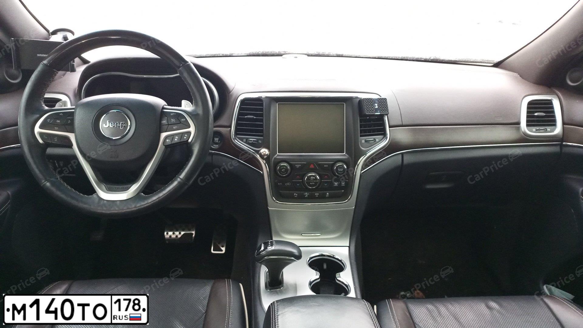Фото автомобиля JEEP GRAND CHEROKEE, 2012 — госномер С515ОУ178. Цвет: ЧЕРНЫЙ