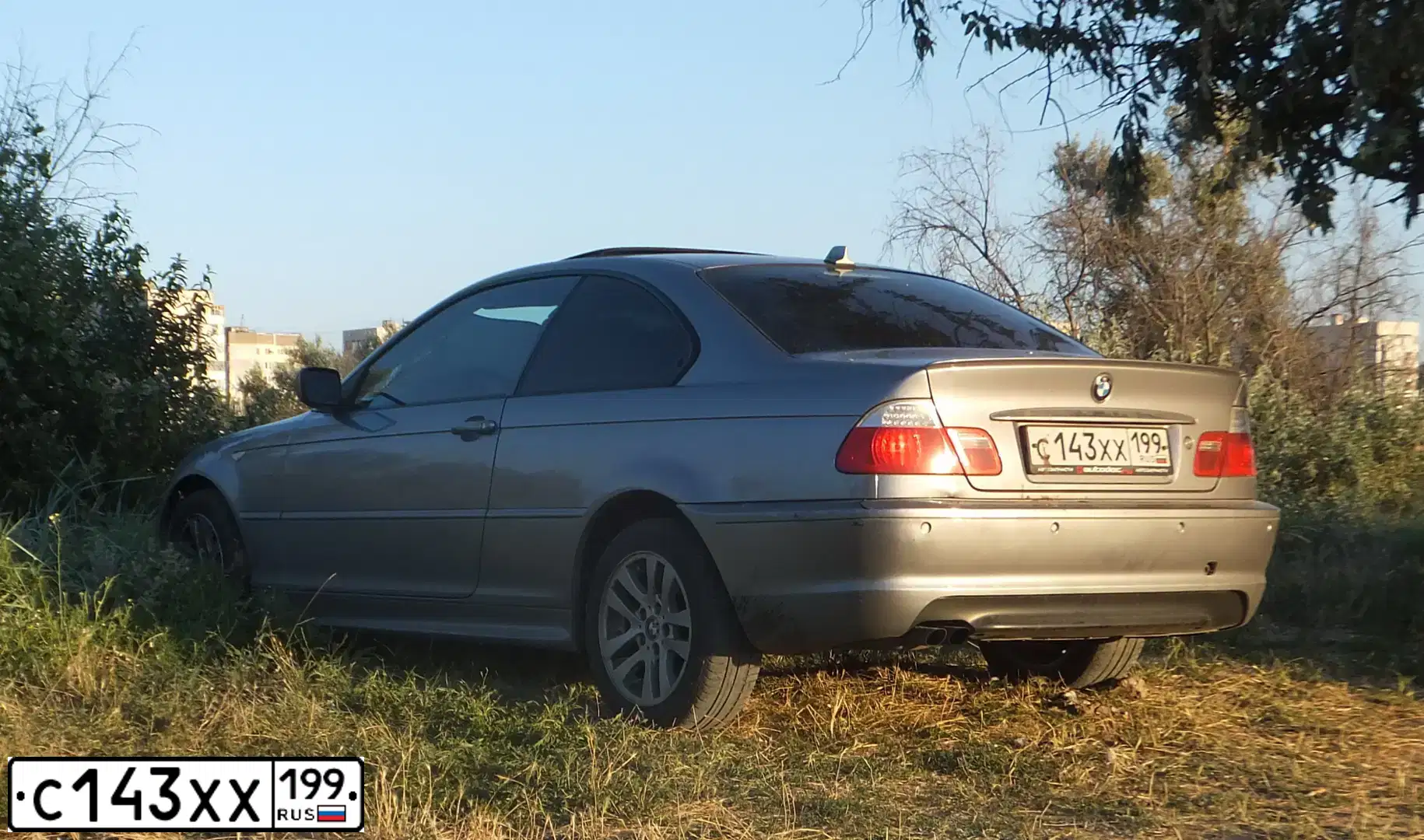 Фото автомобиля BMW SERIE 3, 2004 — госномер О265ОР177. Цвет: СЕРЫЙ