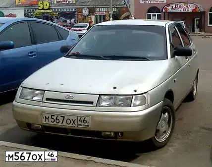 Фото автомобиля LADA 2112, 2006 — госномер М567ОХ46. Цвет: СЕРЕБРИСТО-БЕЖЕВЫЙ