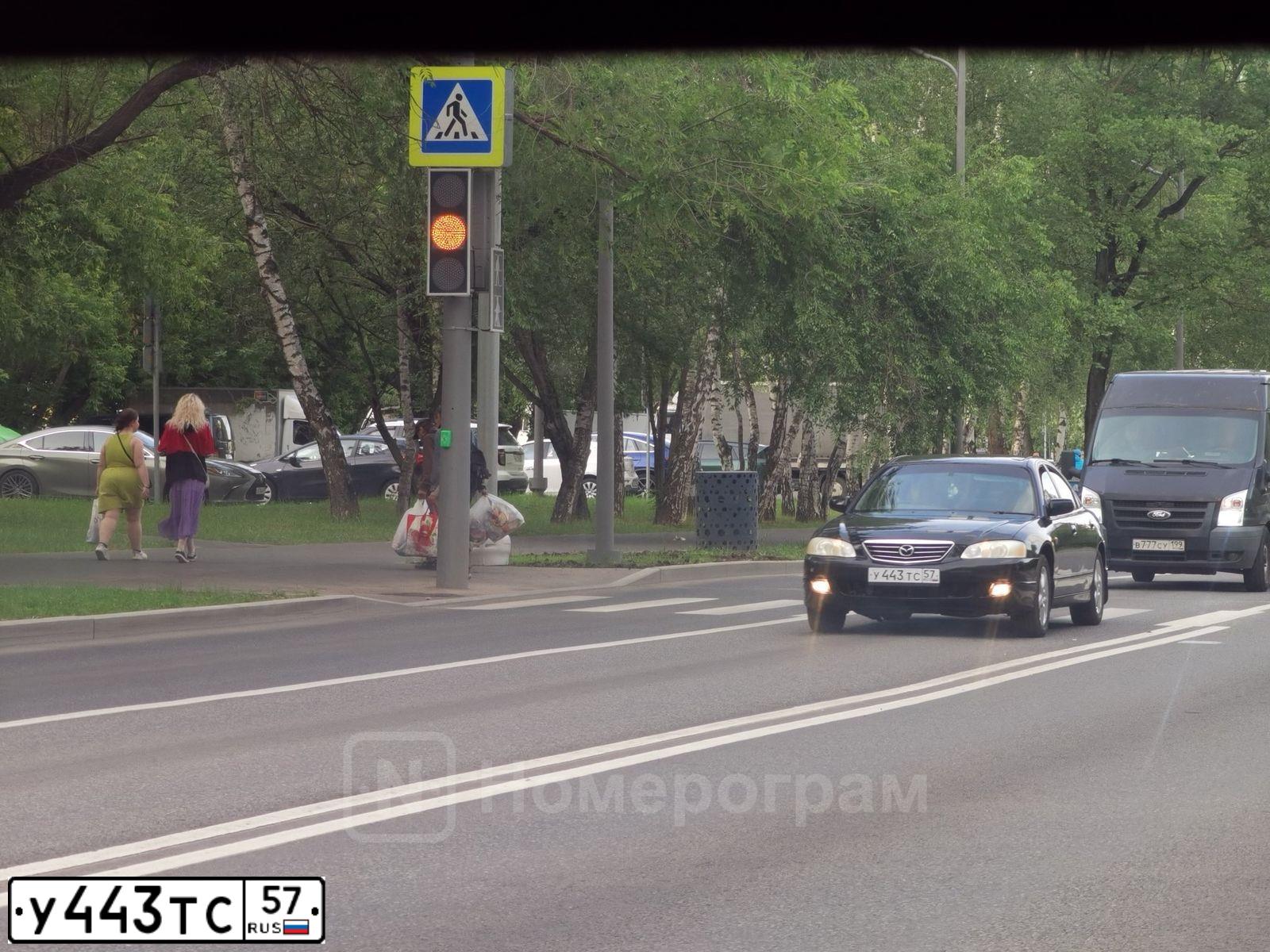 Фото автомобиля МАЗДА МИЛЕНИЯ МАЗДА МИЛЕНИЯ, 2000 — госномер М063РЕ177. Цвет: Черный