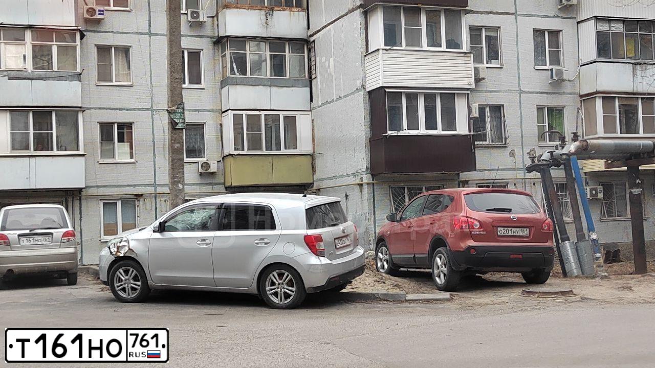 Фото автомобиля VOLKSWAGEN POLO, 2013 — госномер Т161НО761. Цвет: Белый