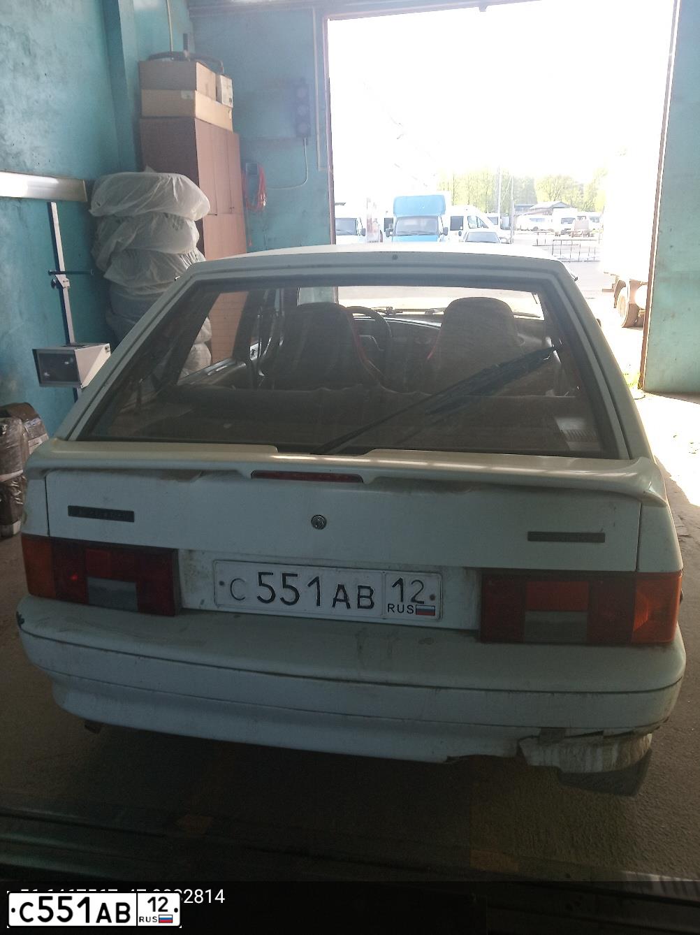 Фото автомобиля LADA 2114 SAMARA, 2010 — госномер С551АВ12. Цвет: Белый
