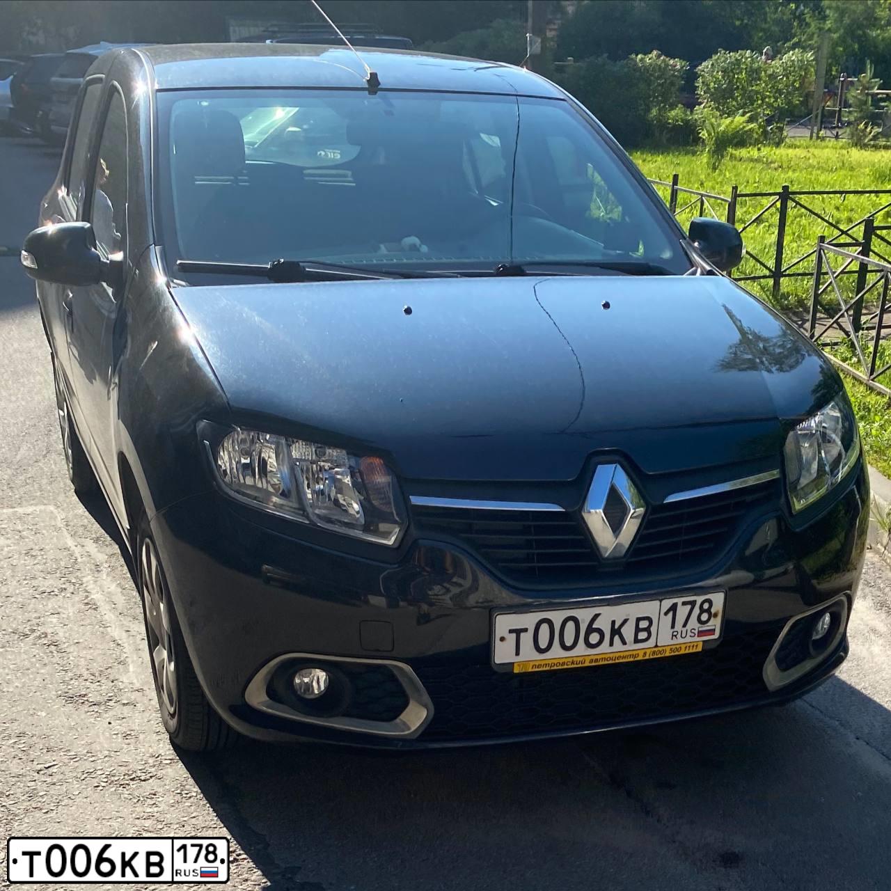 Фото автомобиля RENAULT SANDERO, 2014 — госномер Т006КВ178. Цвет: ЧЕРНЫЙ