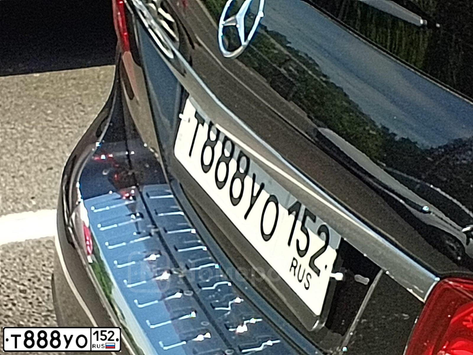Фото автомобиля MERCEDES GL-KLASSE, 2018 — госномер Т888УО152. Цвет: ЧЕРНЫЙ