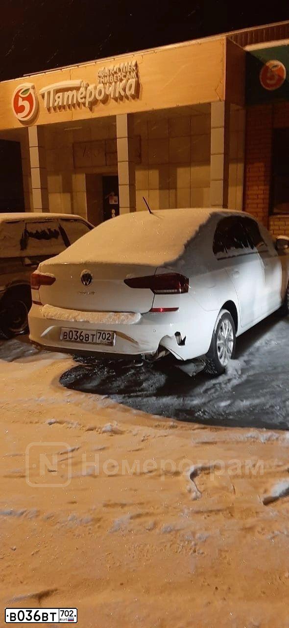 Фото автомобиля VOLKSWAGEN POLO, 2020 — госномер В036ВТ702. Цвет: Белый