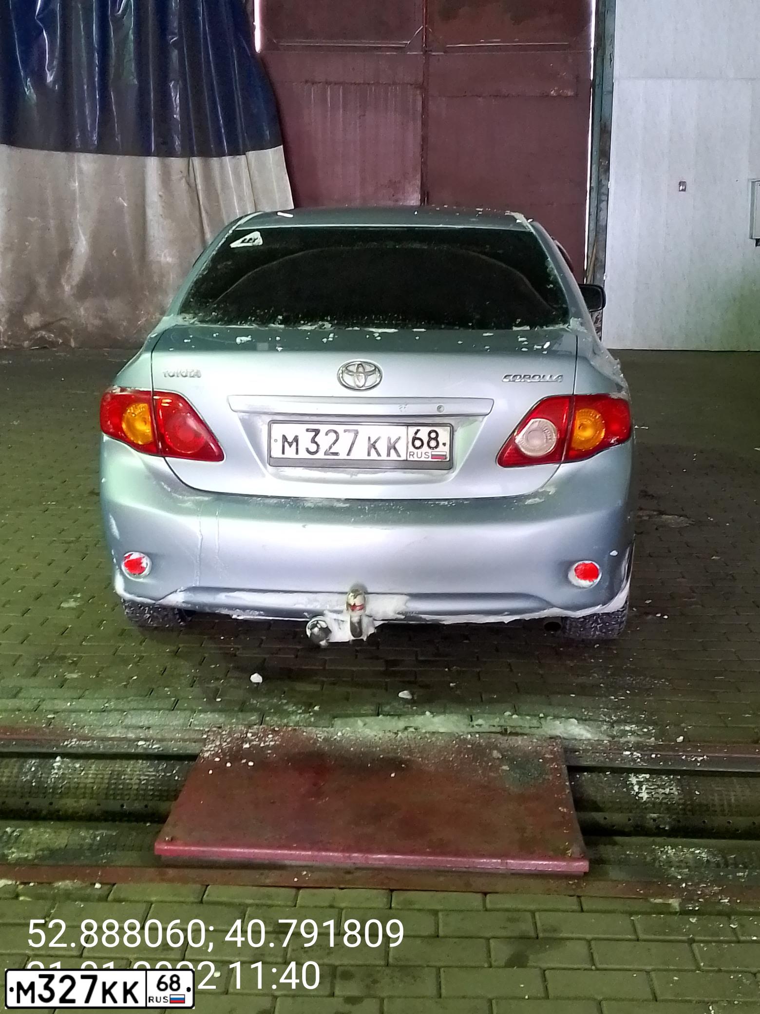 Фото автомобиля TOYOTA COROLLA, 2008 — госномер М327КК68. Цвет: СВЕТЛО-ГОЛУБОЙ