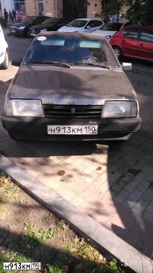 Фото автомобиля ДЖИП ЮКОН, 1995 — госномер Н913КМ50. Цвет: ЧЕРНЫЙ