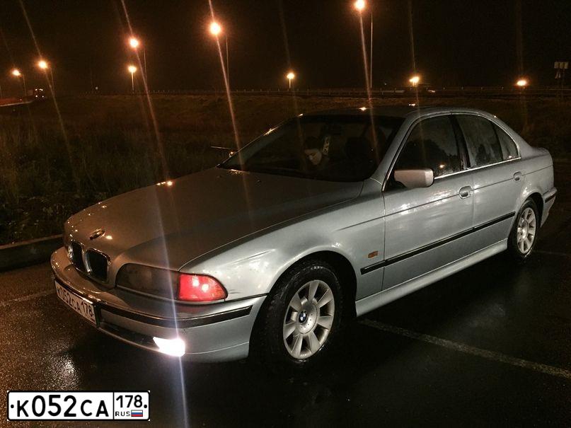 Фото автомобиля BMW SERIE 5, 1999 — госномер К052СА178. Цвет: СВЕТЛО-ЗЕЛЕНЫЙ
