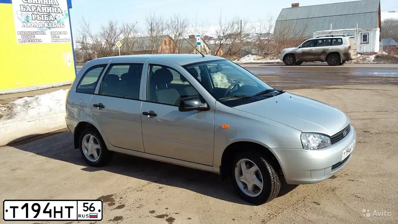 Фото автомобиля LADA 2190 GRANTA, 2012 — госномер Т144НТ56
