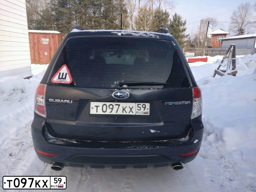 Фото автомобиля SUBARU FORESTER, 2010 — госномер М246УТ18. Цвет: Серый