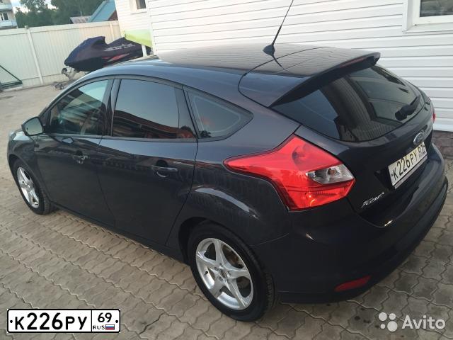 Фото автомобиля FORD FOCUS, 2011 — госномер Т350ВВ790. Цвет: ТЕМНО-СЕРЫЙ