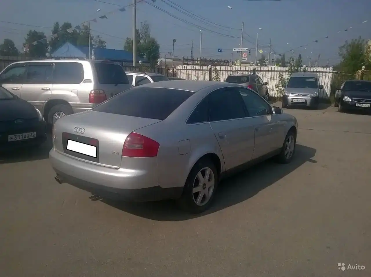 Фото автомобиля FORD FIESTA / ASPIRE, 2009 — госномер А922МО76. Цвет: ТЕМНО-СЕРЫЙ