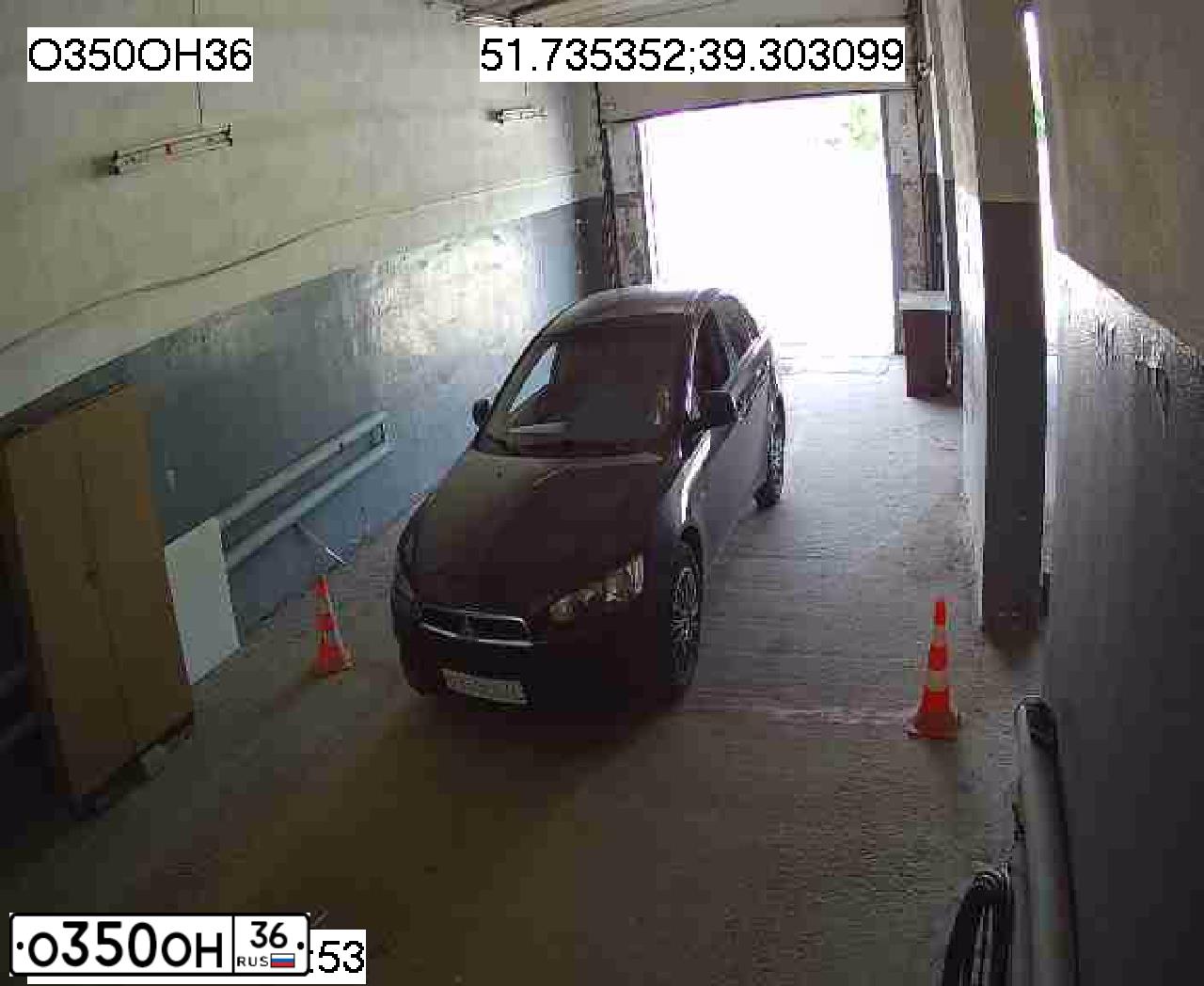 Фото автомобиля MITSUBISHI LANCER, 2008 — госномер О350ОН36. Цвет: ЧЕРНЫЙ