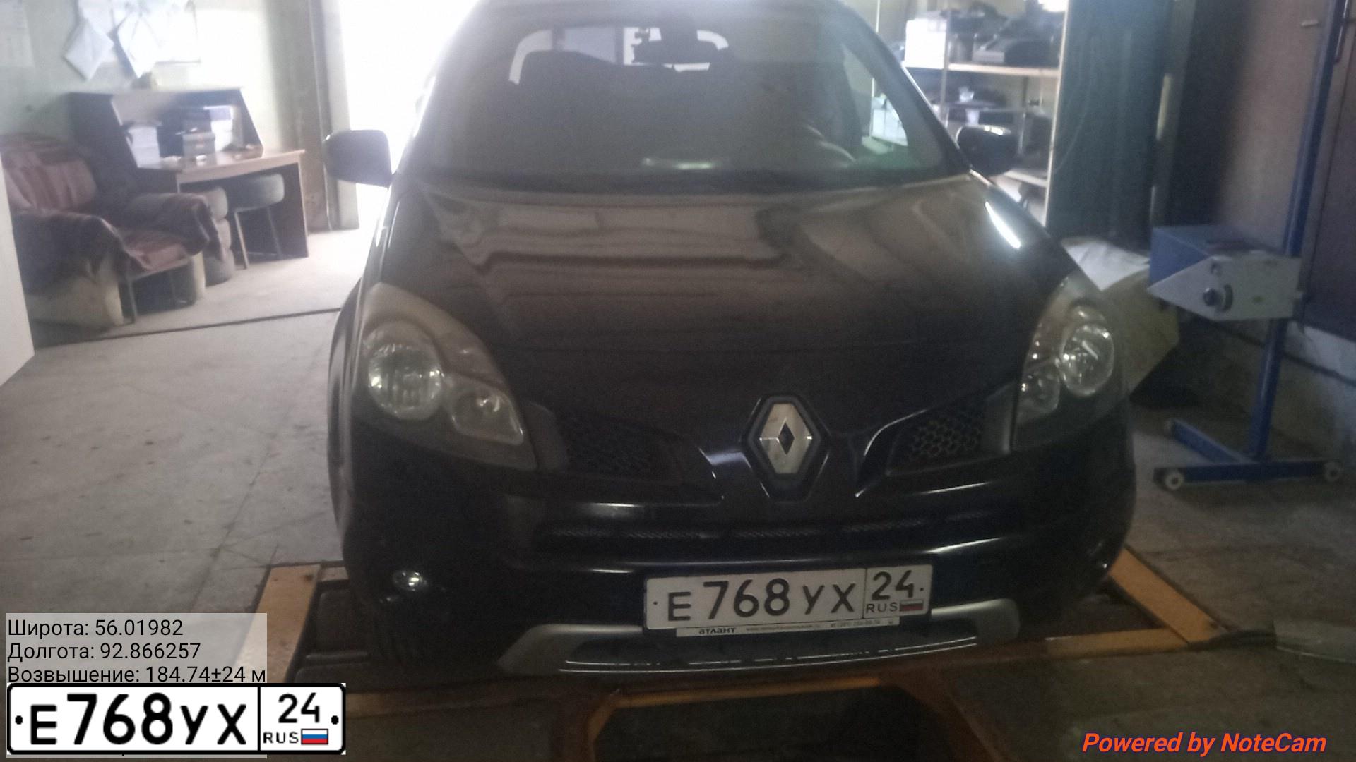 Фото автомобиля RENAULT KOLEOS, 2008 — госномер Е768УХ24. Цвет: ЧЕРНЫЙ