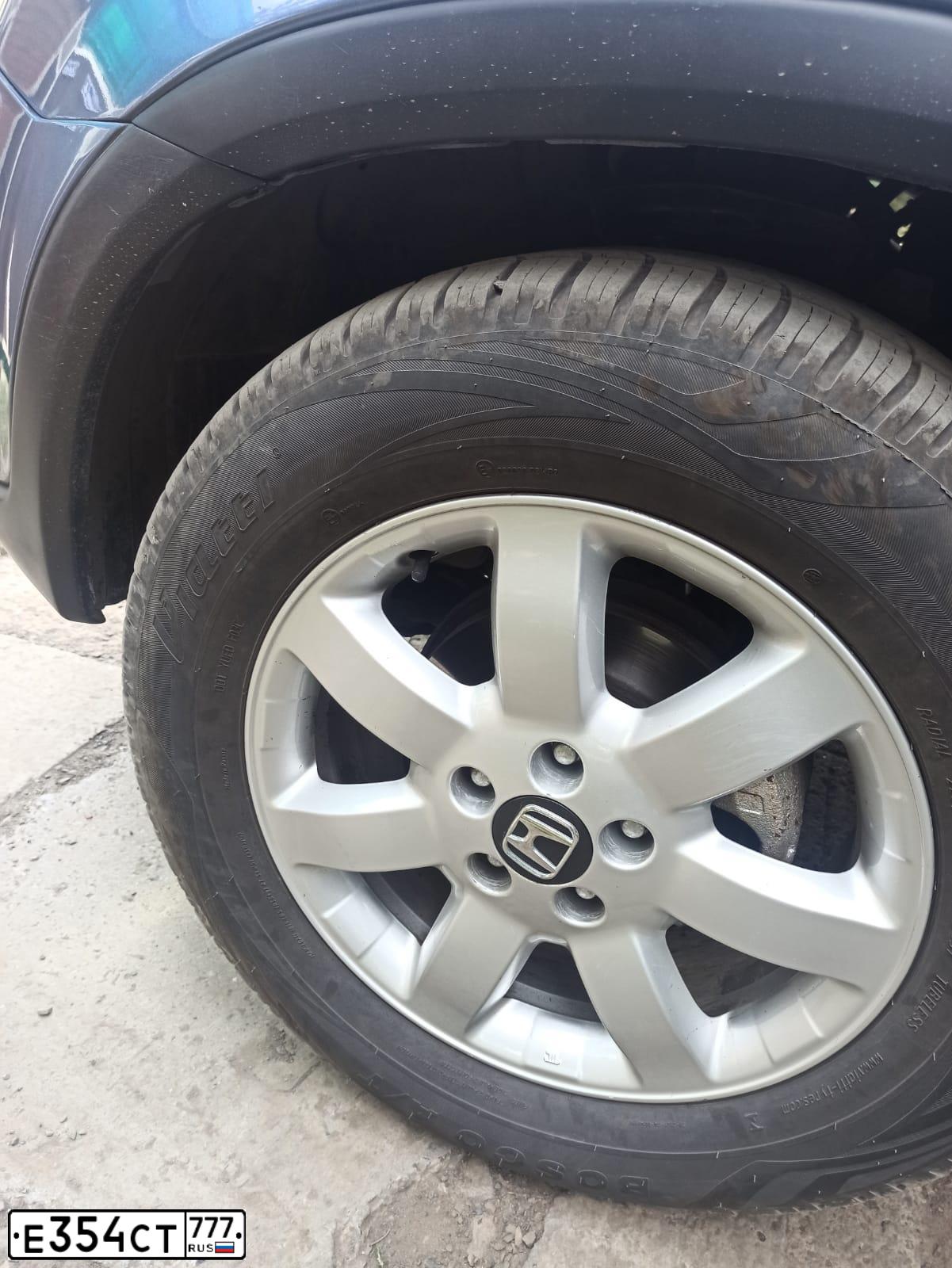 Фото автомобиля HONDA CR-V, 2002 — госномер Е354СТ777. Цвет: Синий Перламутрово-синий