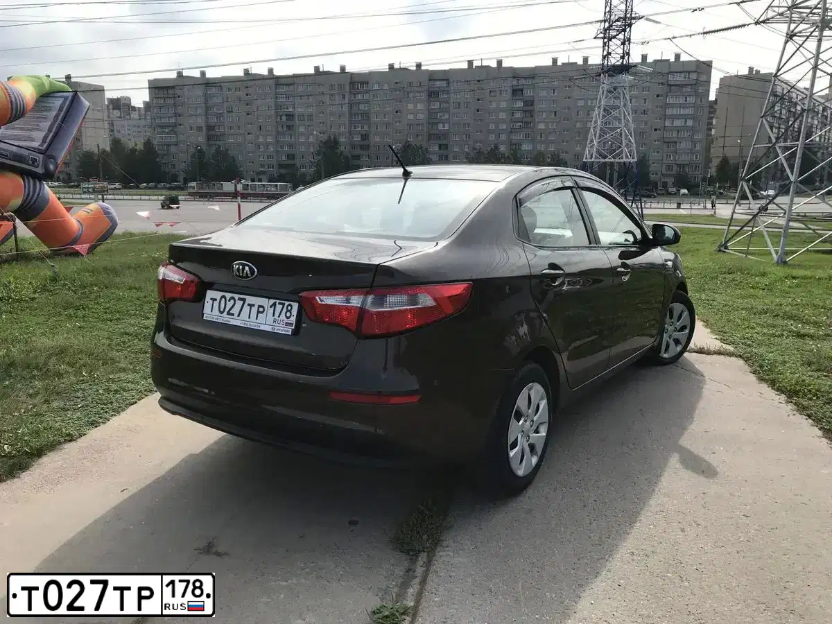 Фото автомобиля KIA RIO, 2015 — госномер К109ЕР147
