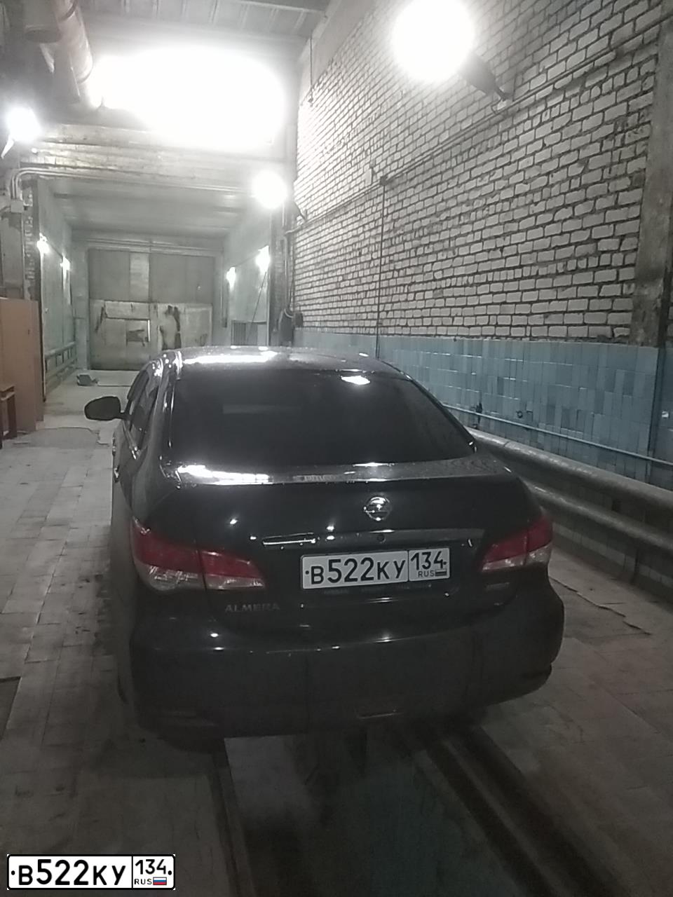 Фото автомобиля NISSAN ALMERA /AVTOVAZ/, 2014 — госномер В522КУ134. Цвет: ЧЕРНЫЙ