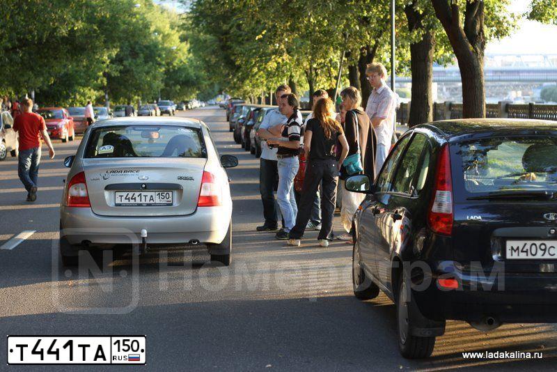 Фото автомобиля LADA 1118 KALINA, 2008 — госномер Т441ТА150. Цвет: СЕРЕБРИСТЫЙ