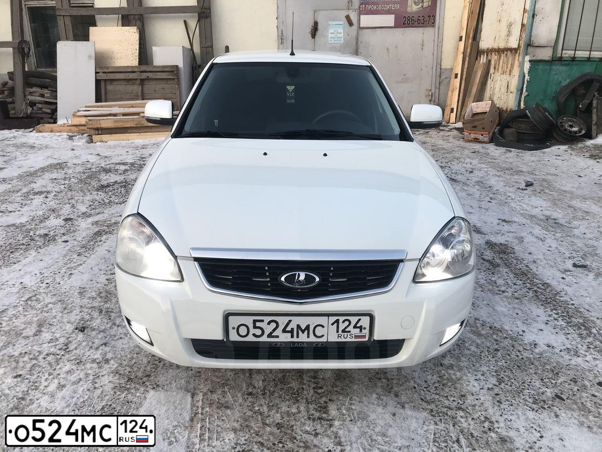 Фото автомобиля LADA 2172 PRIORA, 2014 — госномер Е410РВ124. Цвет: Белый