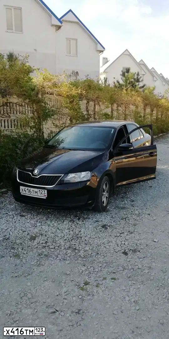 Фото автомобиля SKODA RAPID, 2017 — госномер Р974КН761