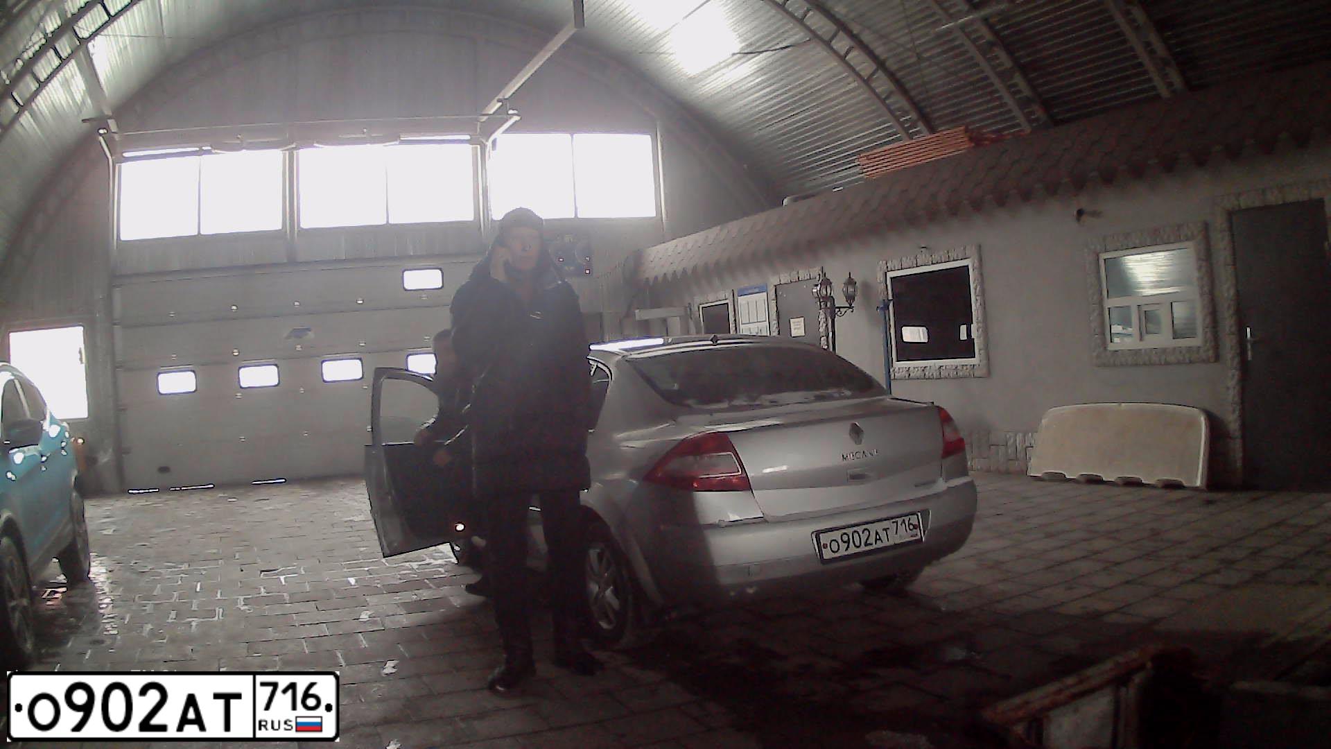 Фото автомобиля RENAULT MEGANE IIEXE1611096, 2007 — госномер О902АТ716. Цвет: Светло-Серо-Голубой