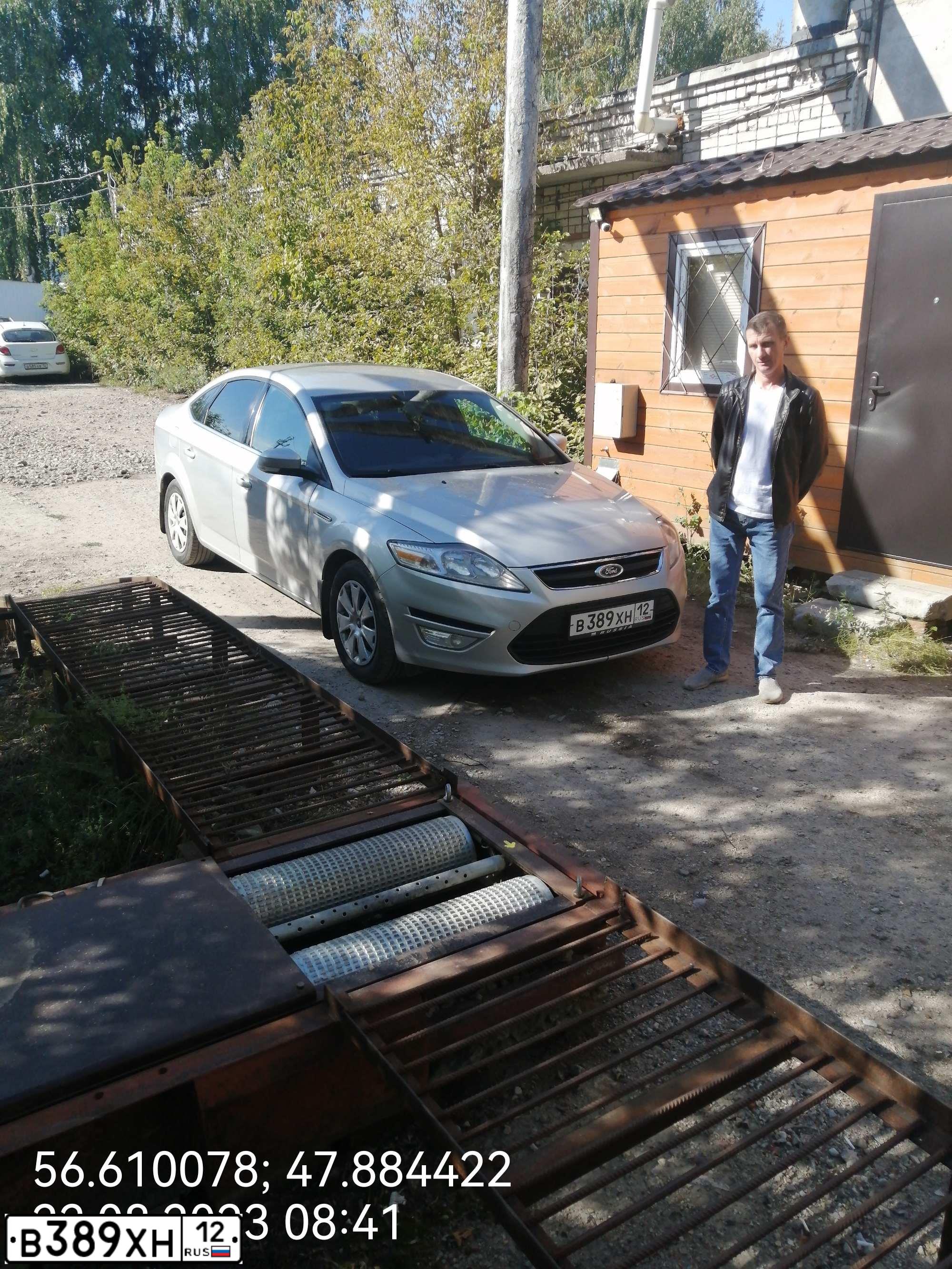 Фото автомобиля FORD MONDEO, 2011 — госномер В389ХН12. Цвет: СЕРЕБРИСТЫЙ