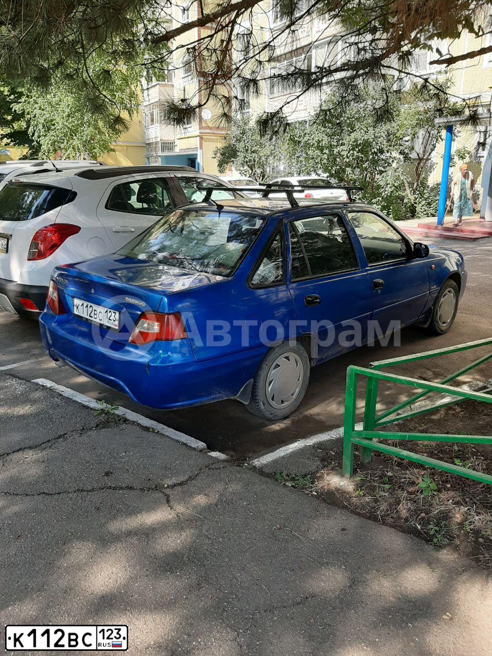 Фото автомобиля DAEWOO NEXIA, 2011 — госномер В661НО193. Цвет: синий