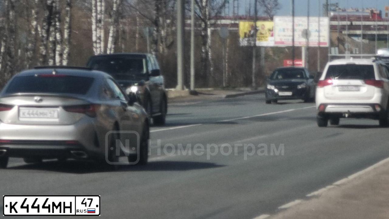 Фото автомобиля LEXUS ЛЕКСУС RC 350, 2019 — госномер К444МН47. Цвет: СЕРЫЙ