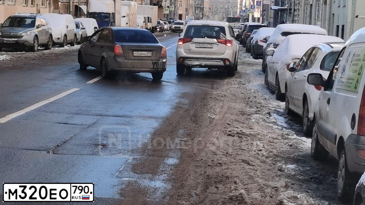 Фото автомобиля LADA KALINA, 2013 — госномер Х506ОУ31