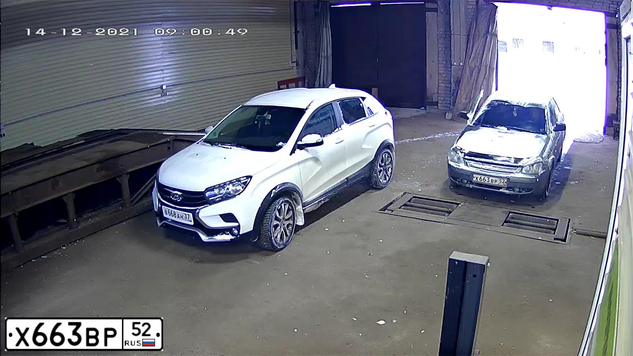 Фото автомобиля LADA 2170 PRIORA, 2008 — госномер В663НН37. Цвет: СЕРО-ЗЕЛЕНЫЙ