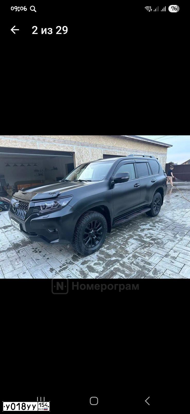 Фото автомобиля TOYOTA LANDCRUISER, 2019 — госномер У018УУ154. Цвет: ЧЕРНЫЙ