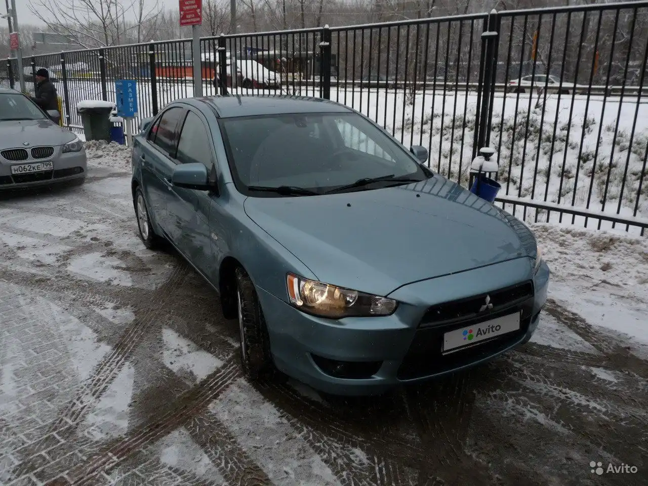 Фото автомобиля BMW SERIE 5, 2006 — госномер Е367РУ790. Цвет: СЕРЫЙ