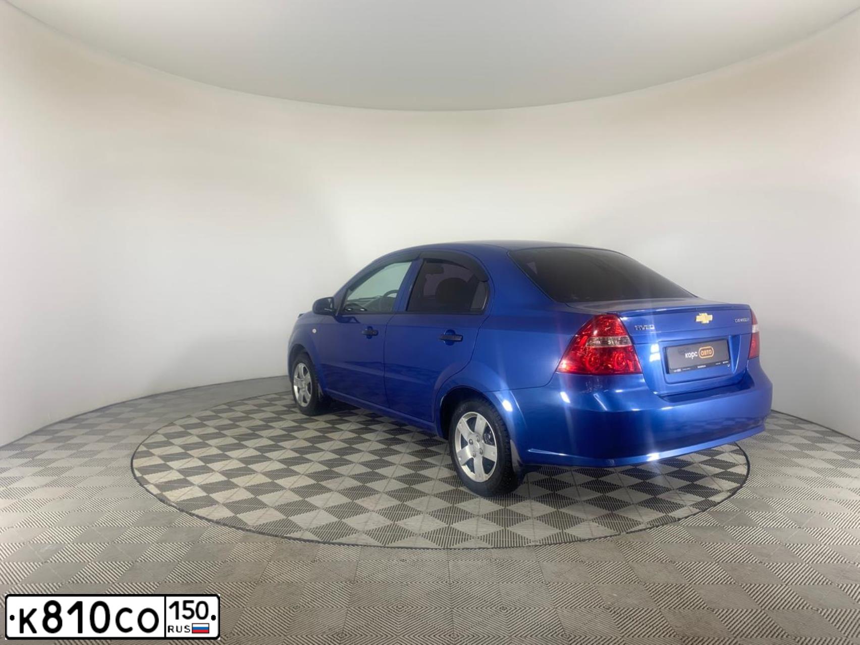 Фото автомобиля CHEVROLET AVEO, 2008 — госномер Е775УМ790. Цвет: синий