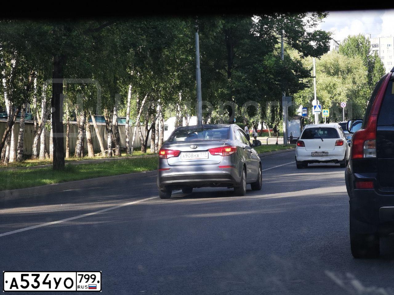 Фото автомобиля MERCEDES GL-KLASSE, 2011 — госномер С787РК196. Цвет: Белый