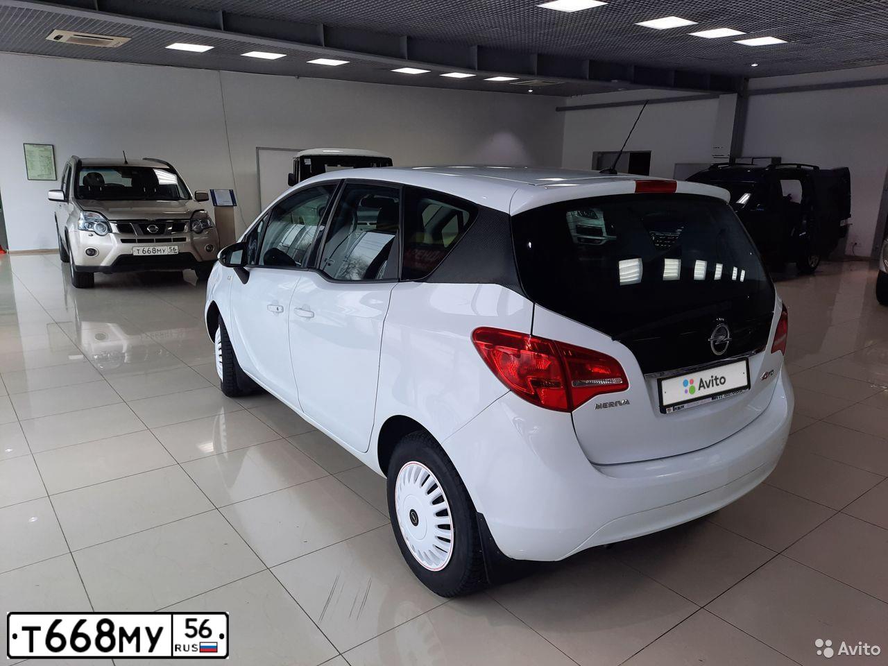 Фото автомобиля NISSAN X-TRAIL, 2012 — госномер У468ХТ790. Цвет: СЕРЫЙ