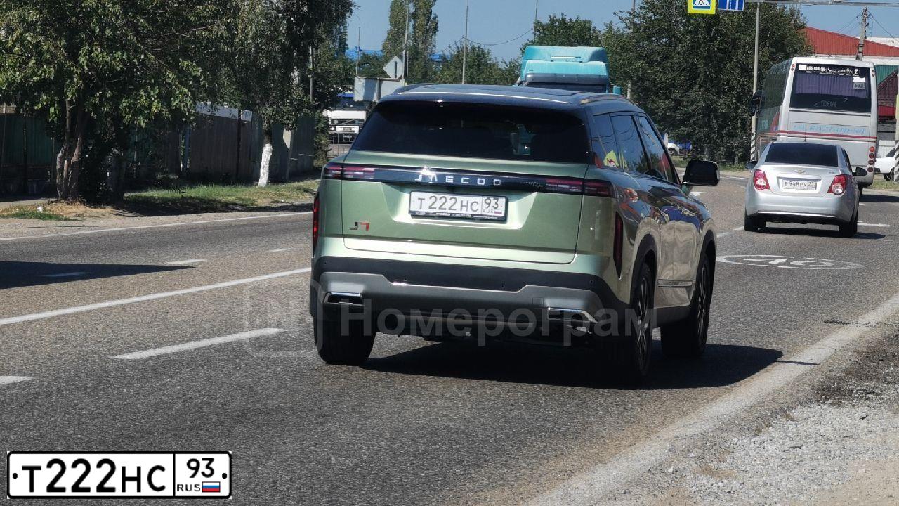 Фото автомобиля BMW 320I, 2013 — госномер С066КМ761. Цвет: Белый