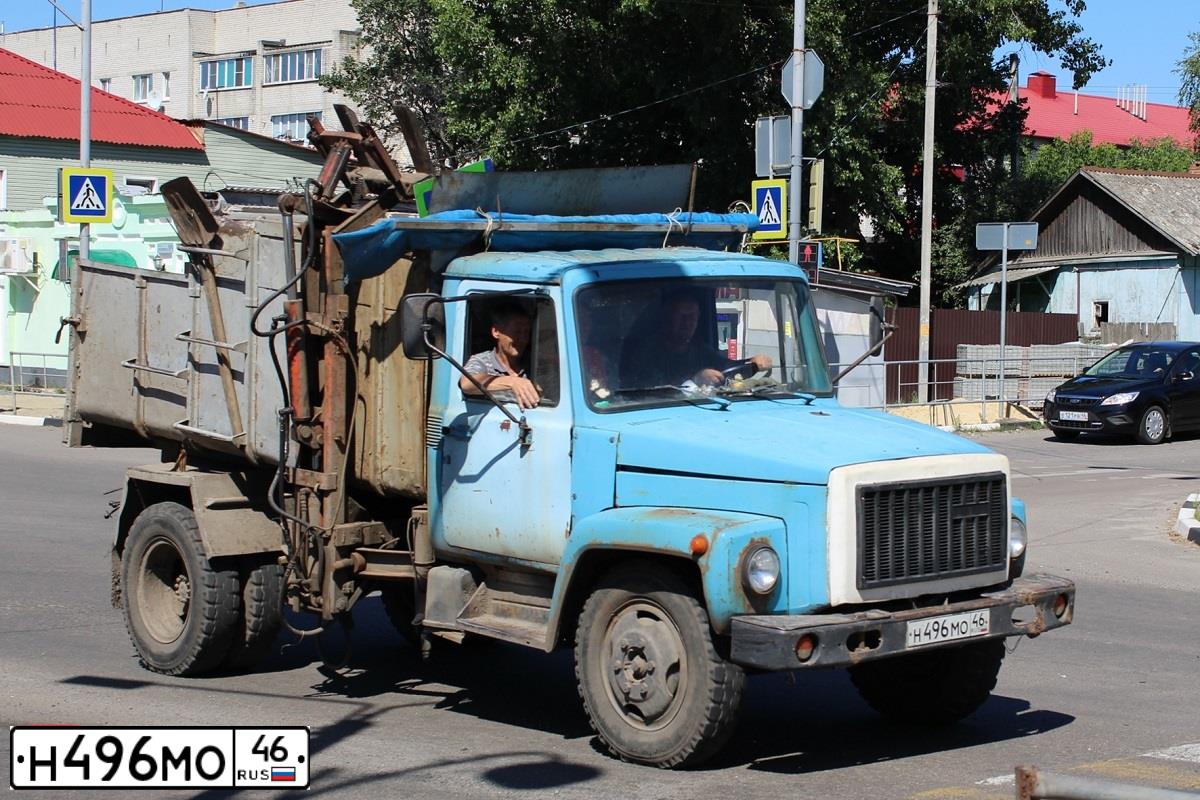 Фото автомобиля GAZ 3307, 1992 — госномер Н496МО46. Цвет: голубой
