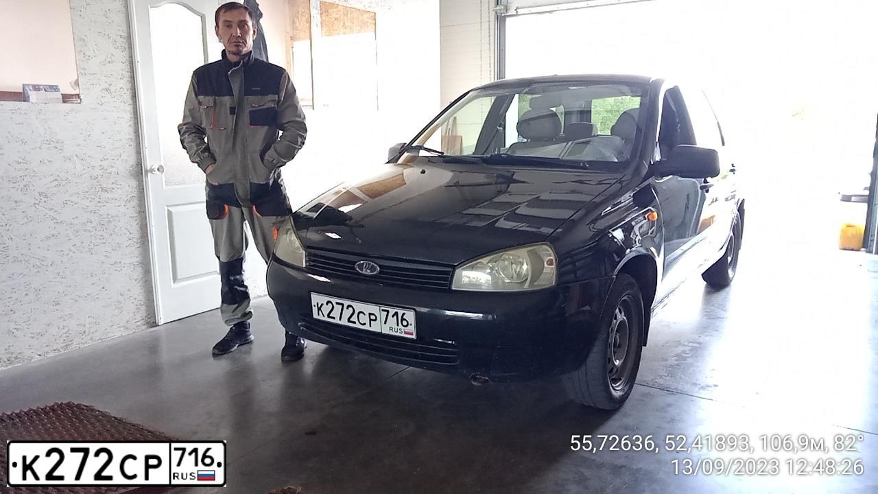 Фото автомобиля LADA 1117 KALINA, 2011 — госномер К272СР716. Цвет: Сине-Черный