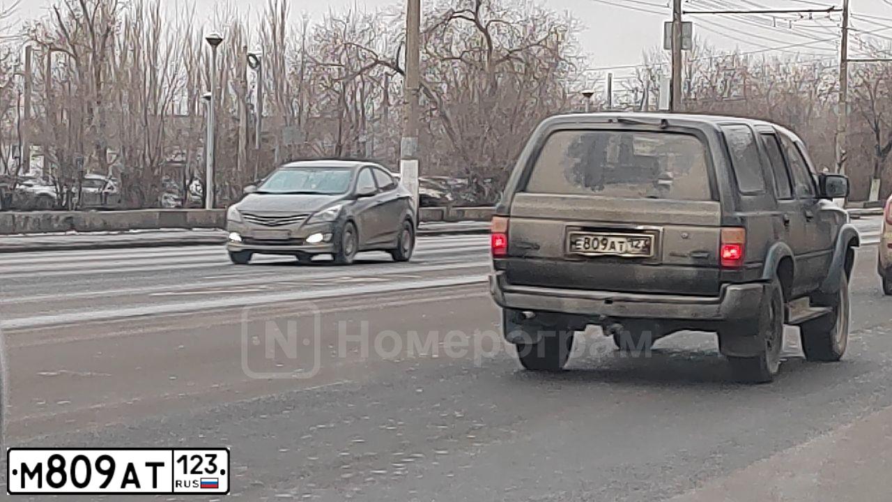 Фото автомобиля LADA 2107, 2011 — госномер М809АТ123. Цвет: БЕЛЫЙ