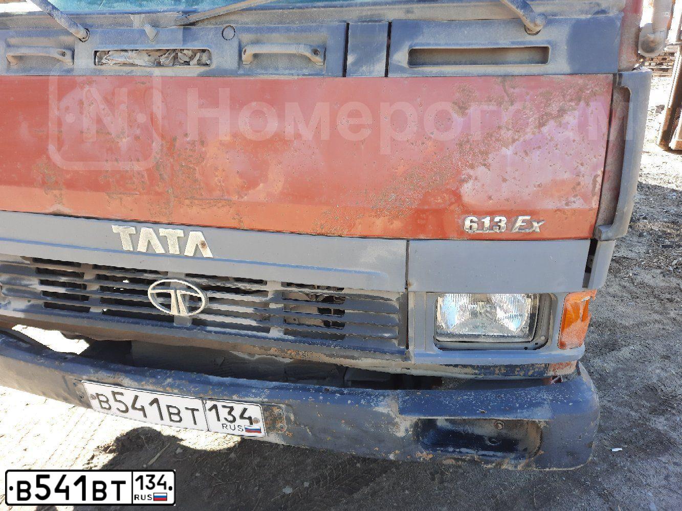 Фото автомобиля AMUR 4346 /4X2/, 2010 — госномер В541ВТ134. Цвет: Красный