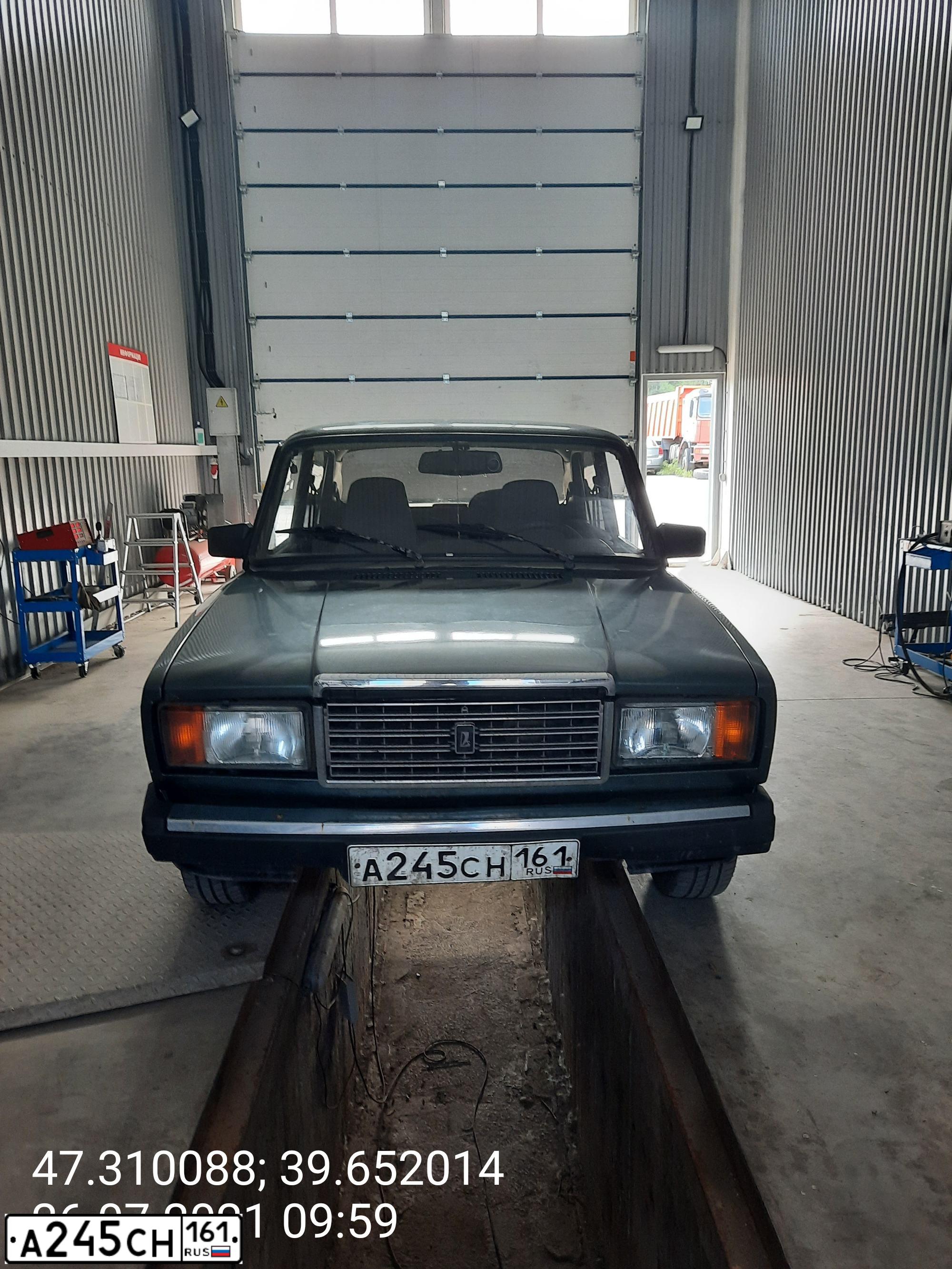 Фото автомобиля LADA 2107, 2010 — госномер М661РВ761