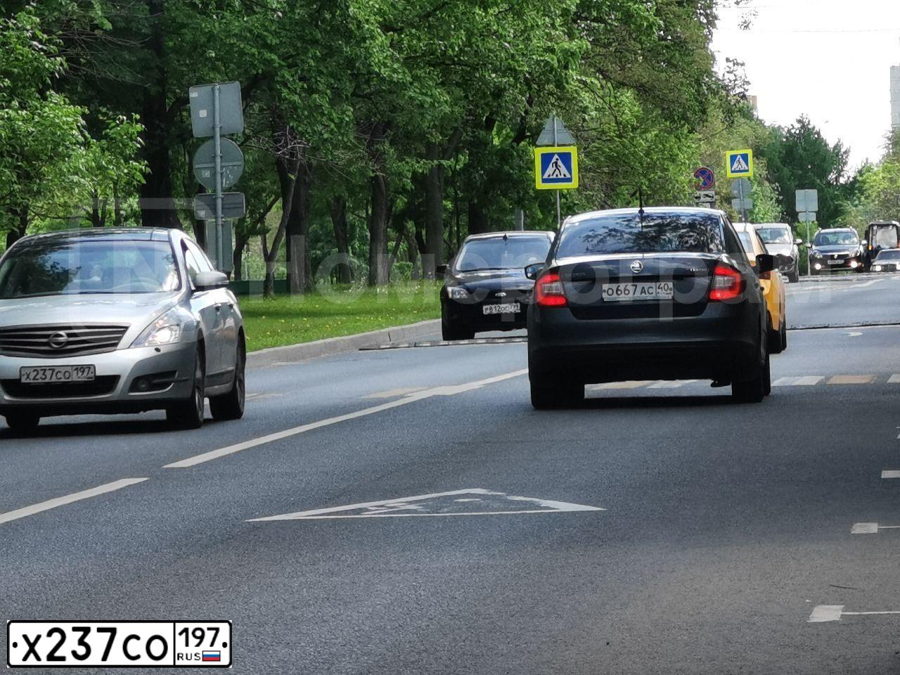 Фото автомобиля NISSAN TEANA, 2011 — госномер Х237СО197. Цвет: СЕРЫЙ