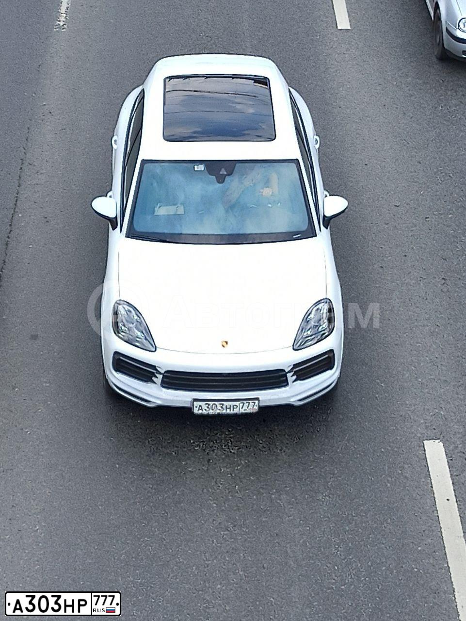 Фото автомобиля PORSCHE CAYENNE, 2018 — госномер А862АР250
