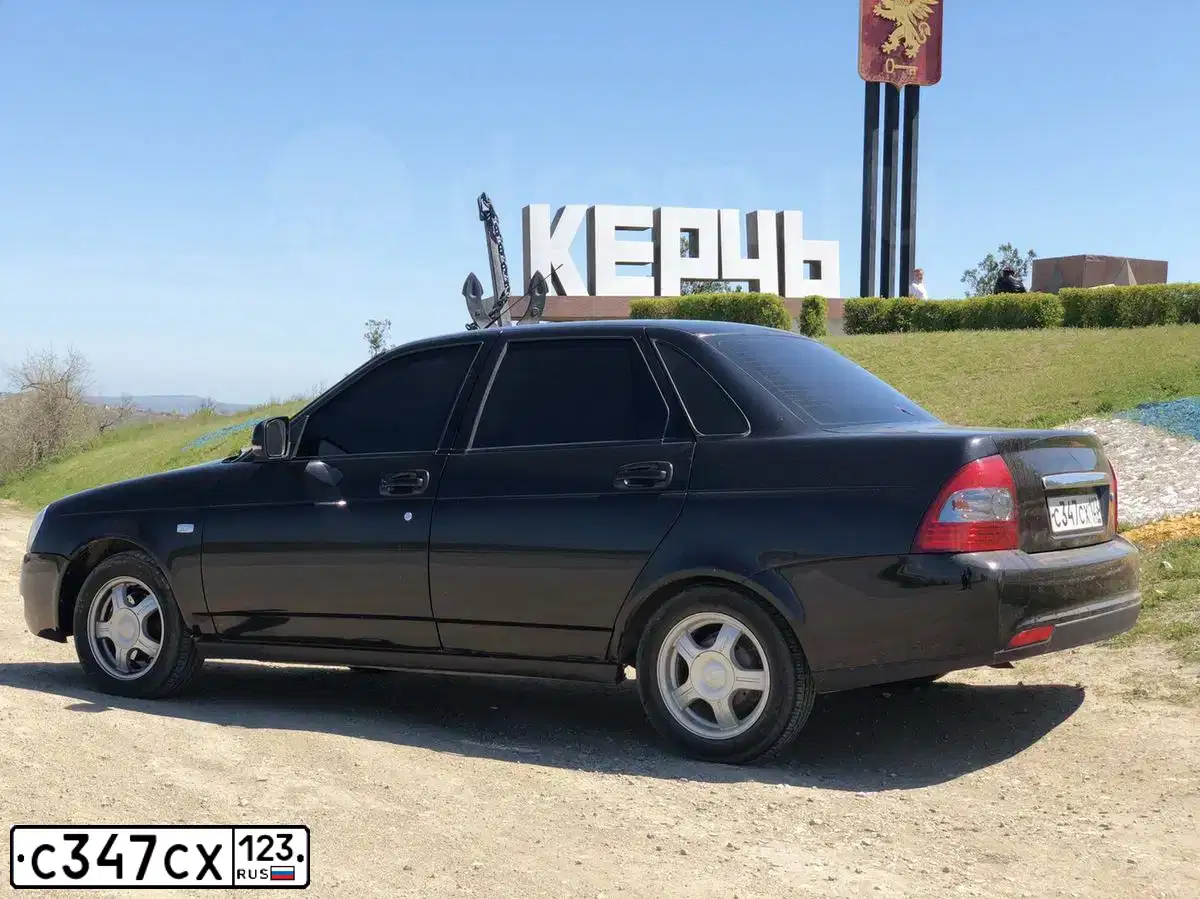 Фото автомобиля LADA 2170 PRIORA, 2009 — госномер В662СЕ21. Цвет: СИНЕ-ЧЕРНЫЙ