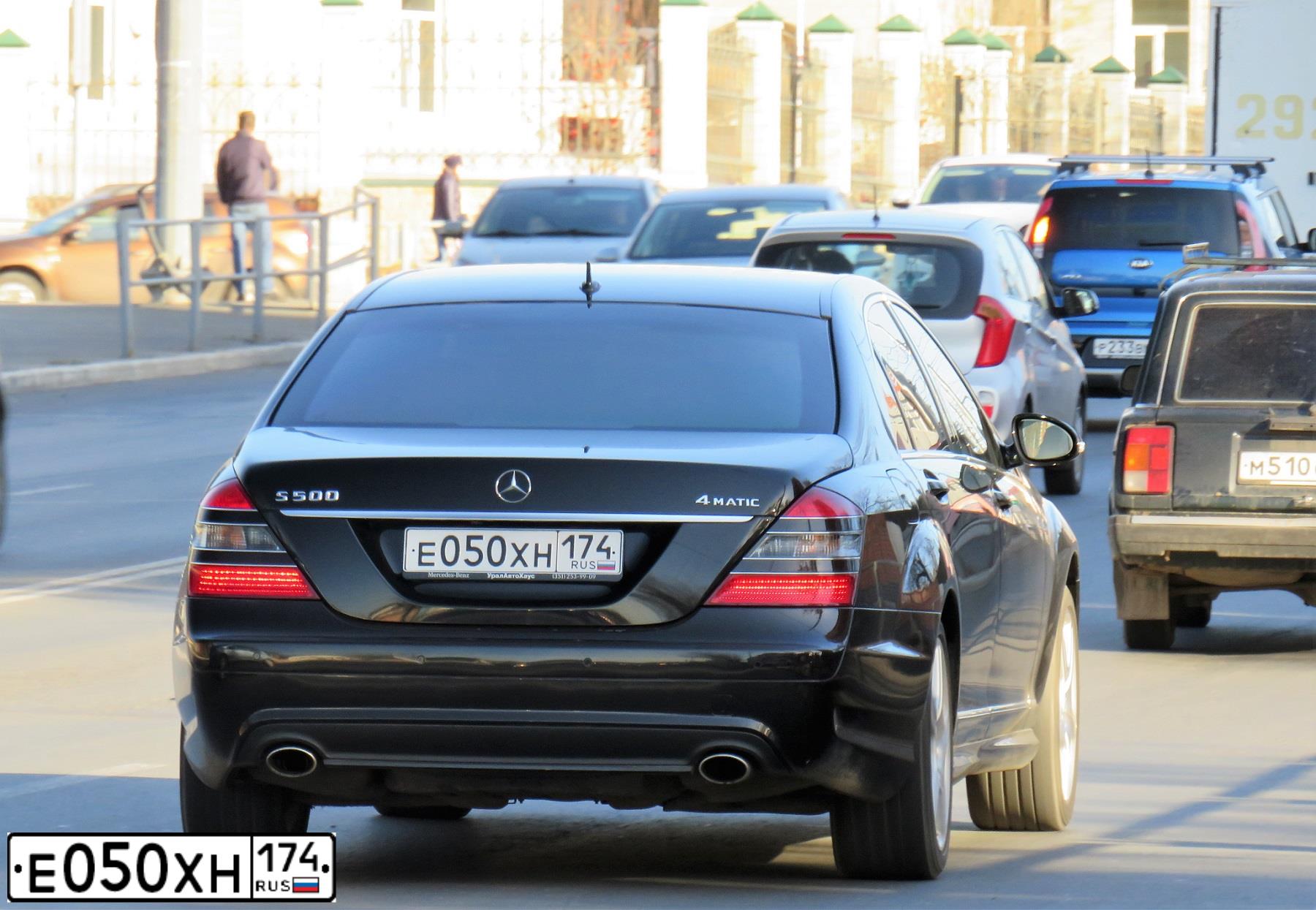 Фото автомобиля MERCEDES S-KLASSE, 2007 — госномер О326ОО74. Цвет: ЧЕРНЫЙ