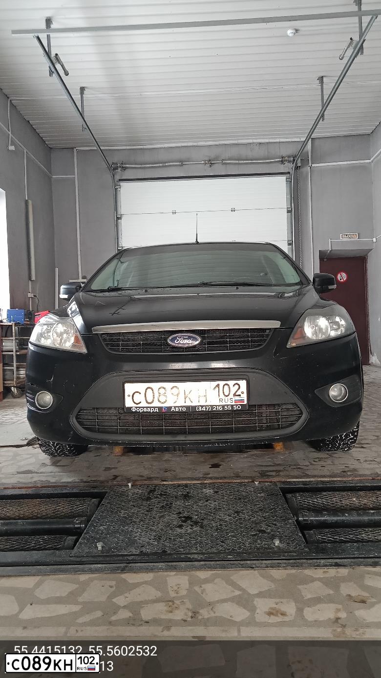 Фото автомобиля LADA 2172 PRIORA, 2008 — госномер Е440КХ102. Цвет: СЕРО СИНИЙ