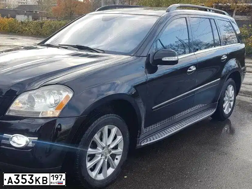 Фото автомобиля MERCEDES GL-KLASSE, 2007 — госномер А353КВ197. Цвет: ЧЕРНЫЙ