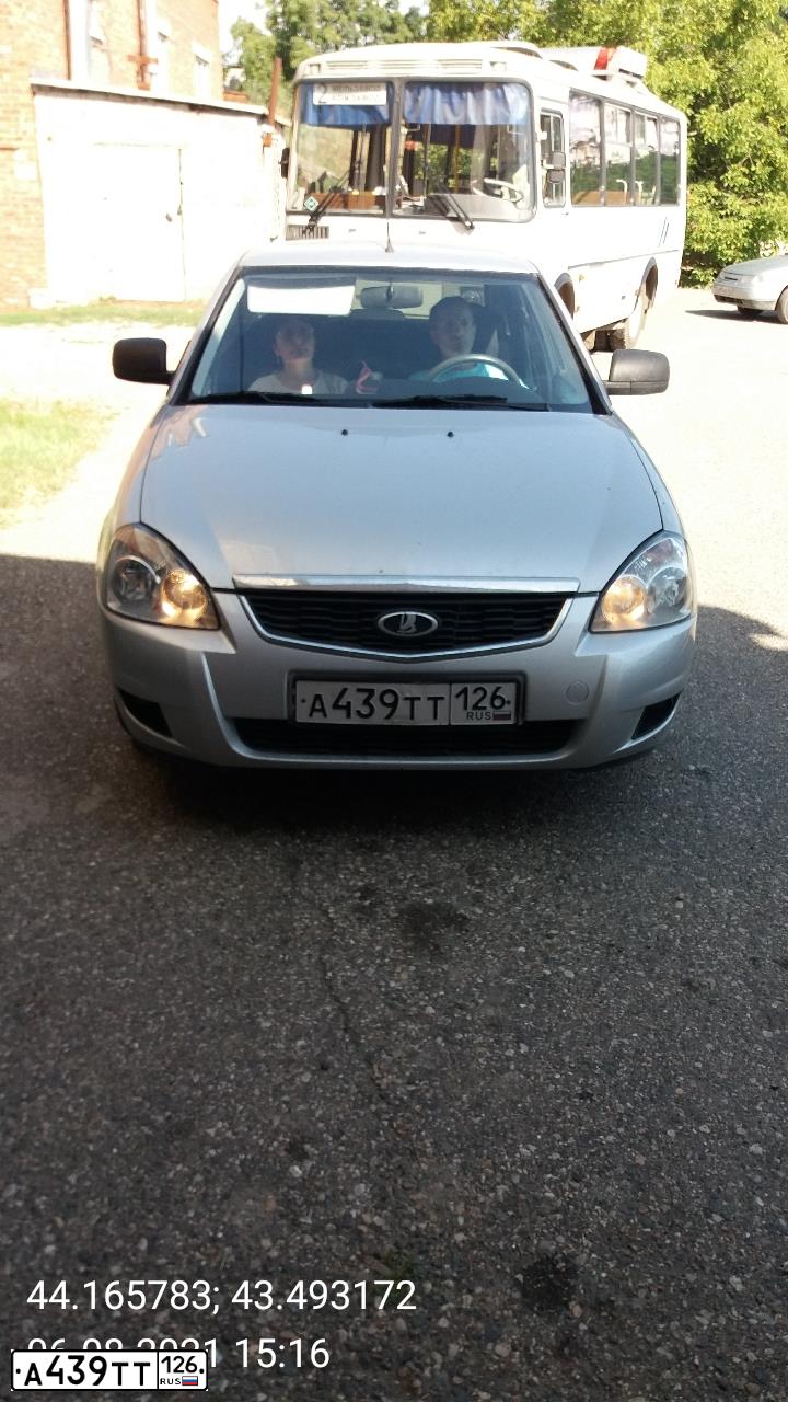Фото автомобиля LADA 2170 PRIORA, 2014 — госномер А439ТТ126. Цвет: СВЕТЛО СЕРЕБ МЕТАЛЛ
